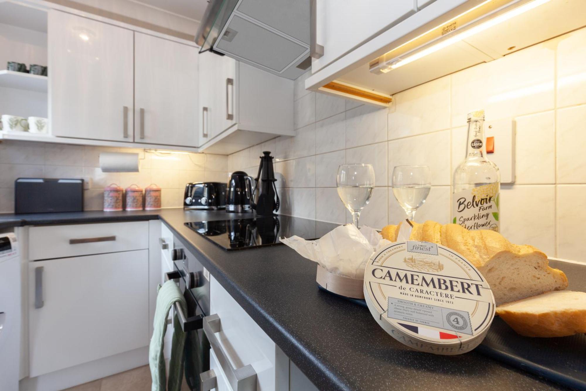 דירות A Gem Nestled In The Heart Of Oxford With Parking! מראה חיצוני תמונה