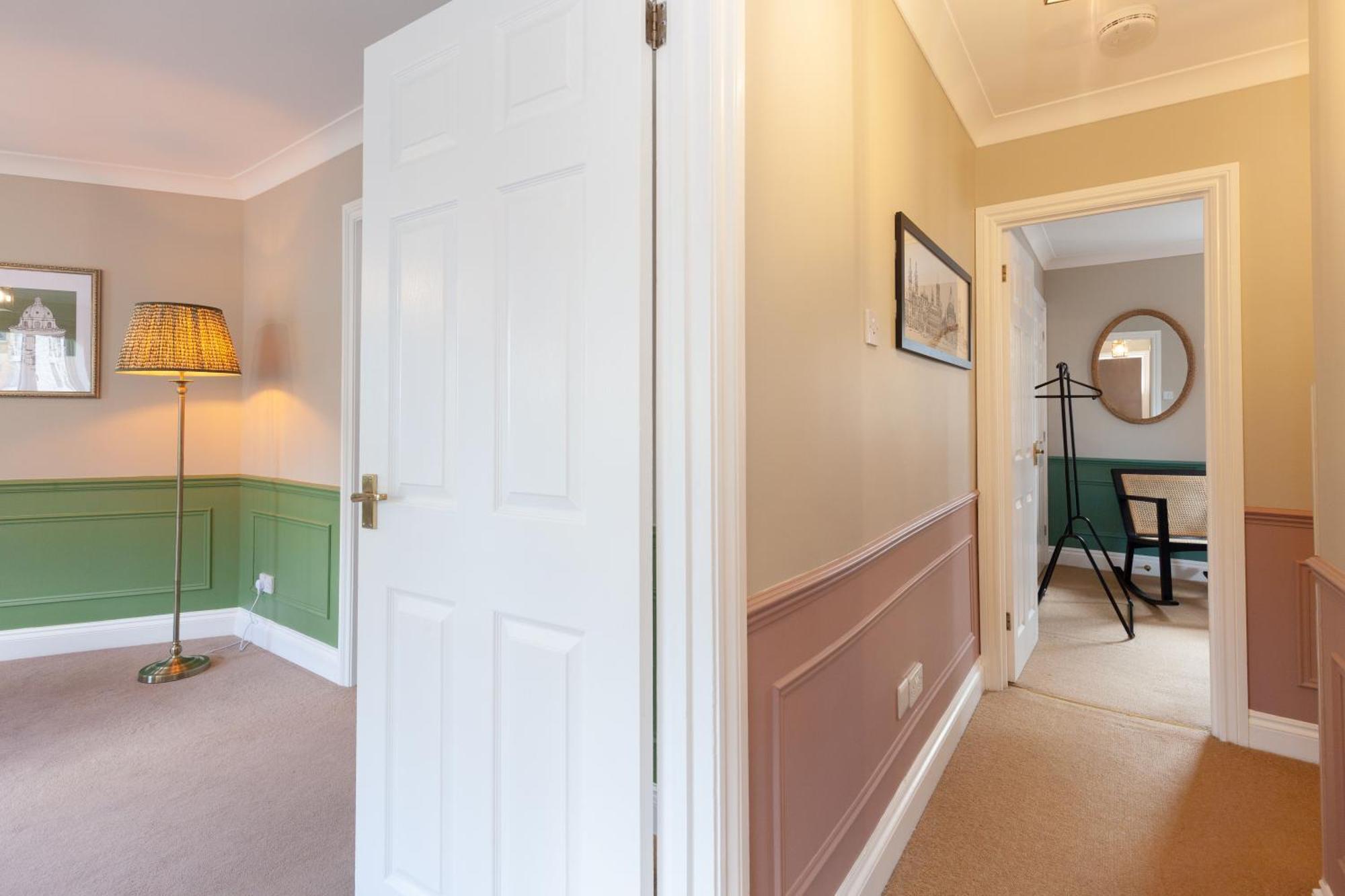 דירות A Gem Nestled In The Heart Of Oxford With Parking! מראה חיצוני תמונה